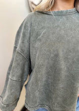 Load image into Gallery viewer, Wesla Ribbed Pullover