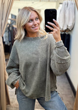 Load image into Gallery viewer, Wesla Ribbed Pullover