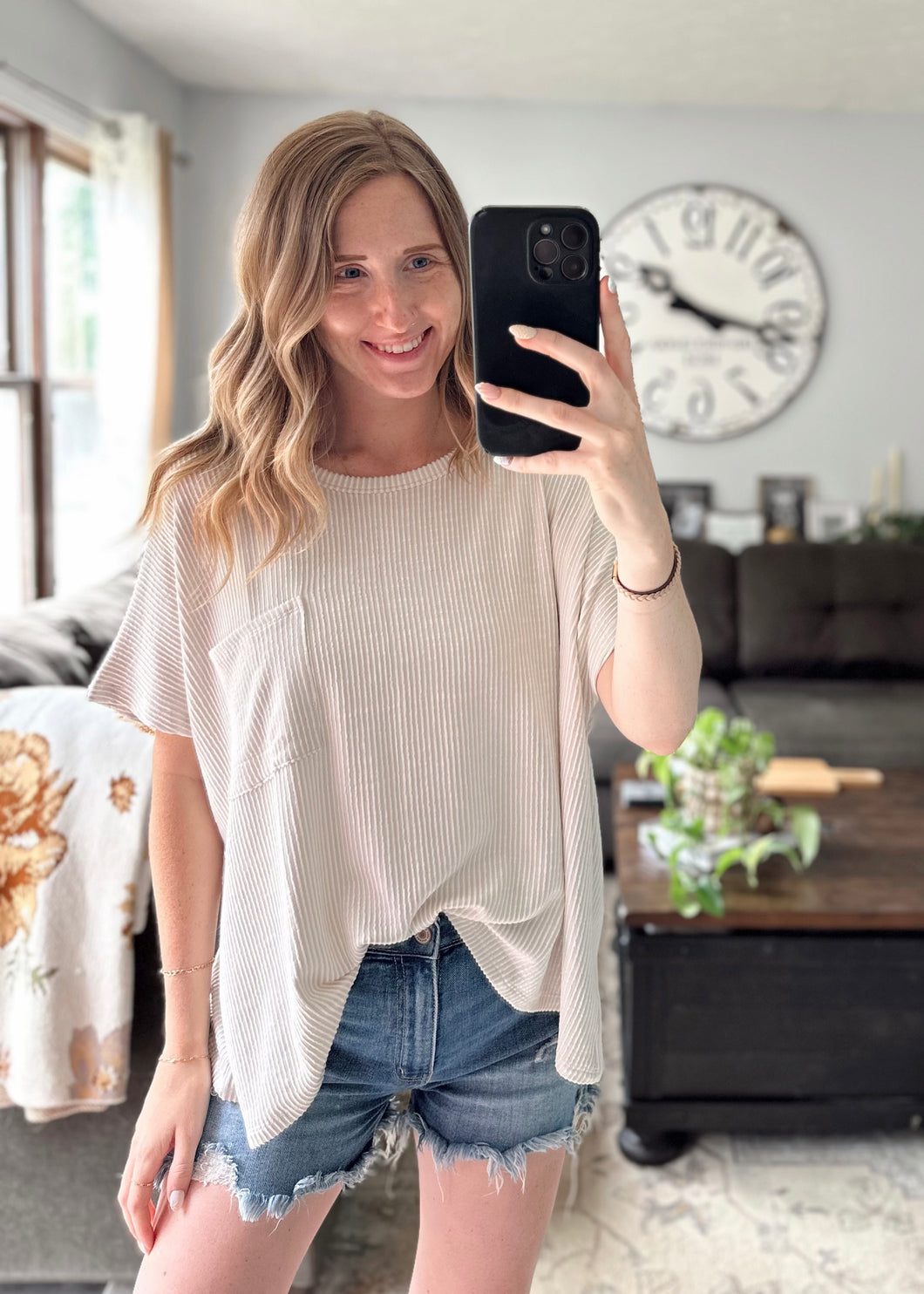 Atlas Tee