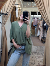 Load image into Gallery viewer, Avari Blouse [Available in Plus]
