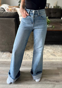 Mavis Risen Jeans