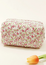 Load image into Gallery viewer, Quilted Makeup Pouch
