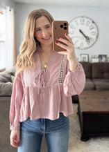 Load image into Gallery viewer, Adelle Blouse
