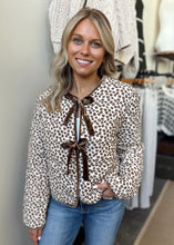 Load image into Gallery viewer, Carlee Corduroy Jacket
